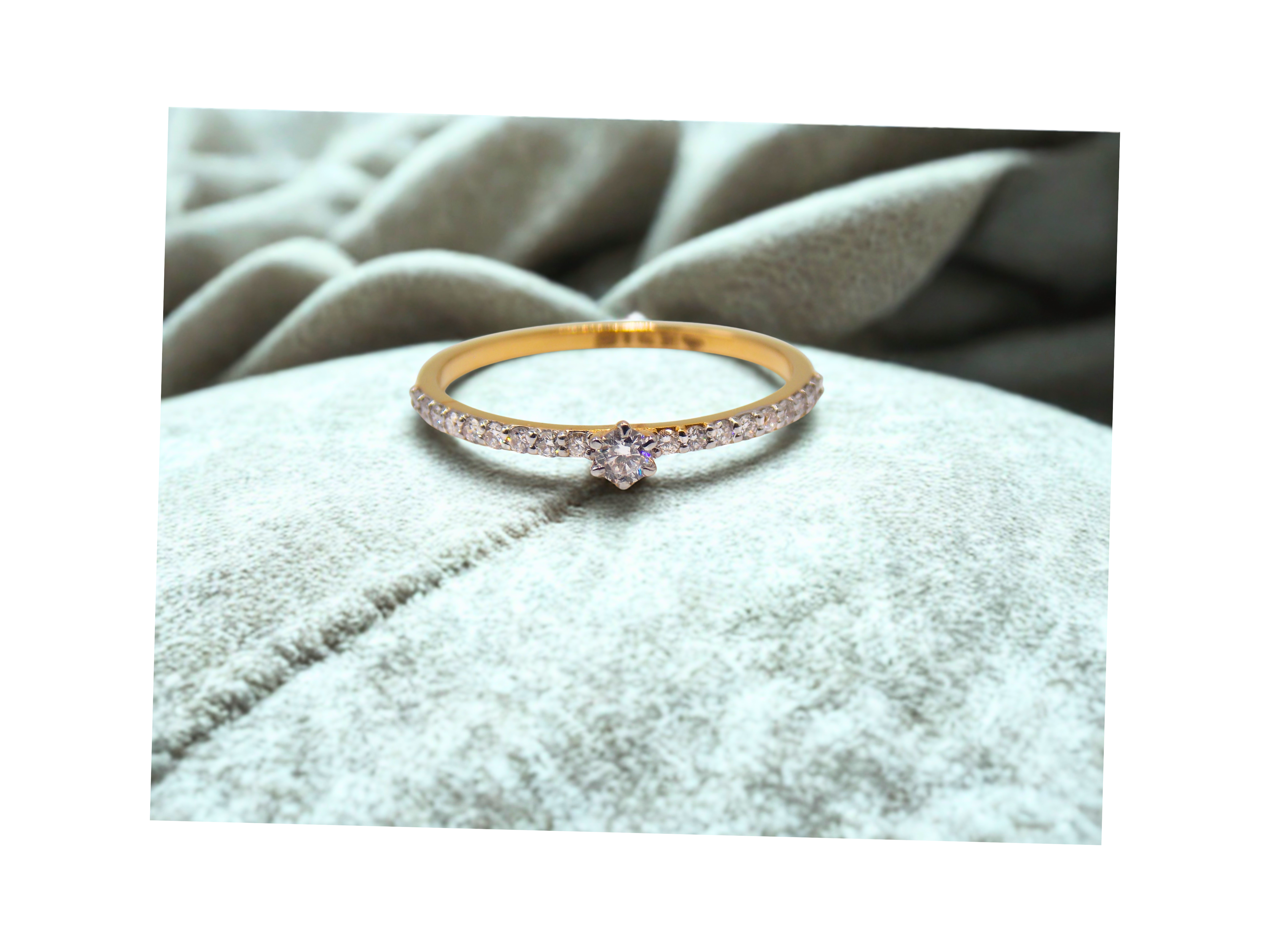 Natural Diamand Ring
